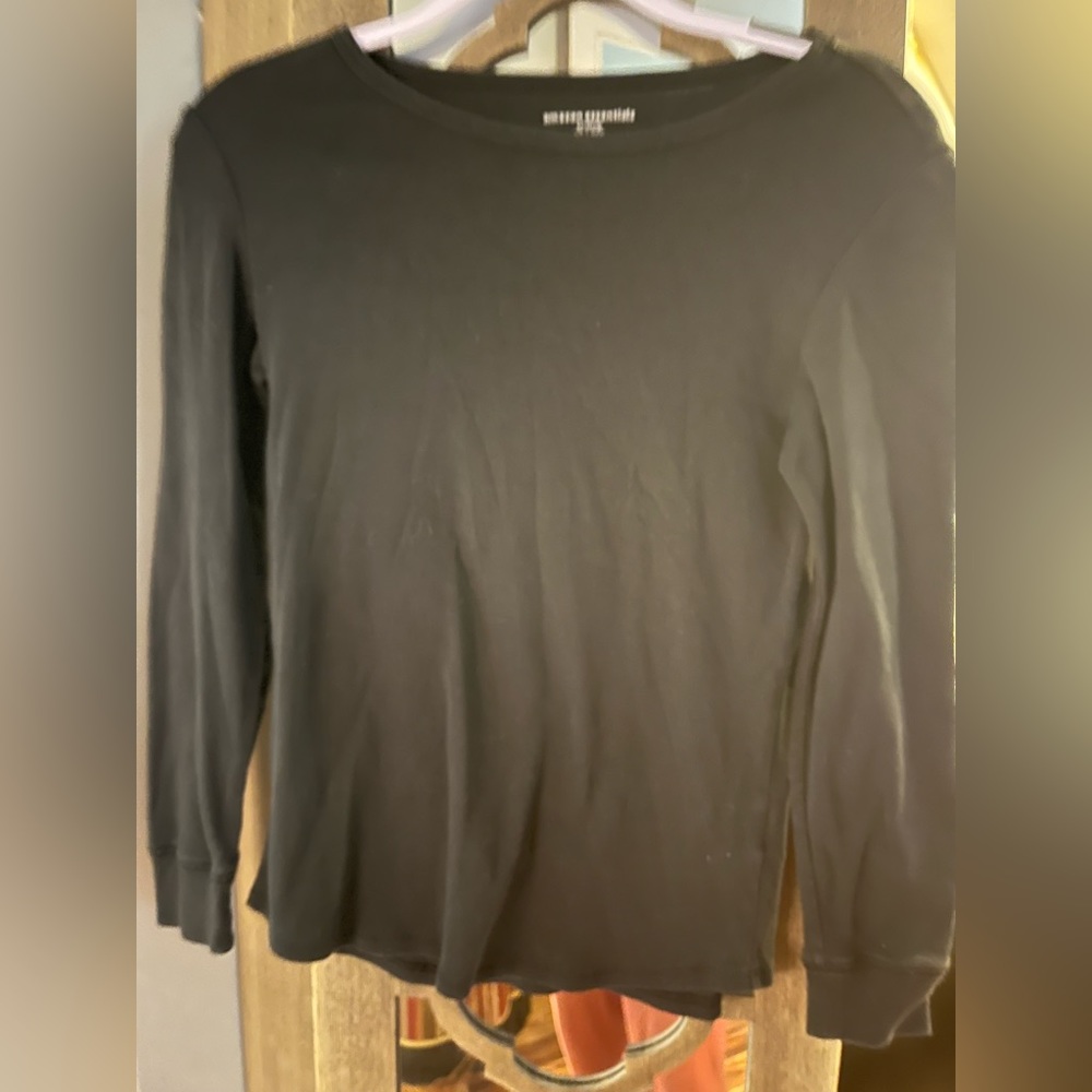 Black long sleeve Amazon essential tee size S petite